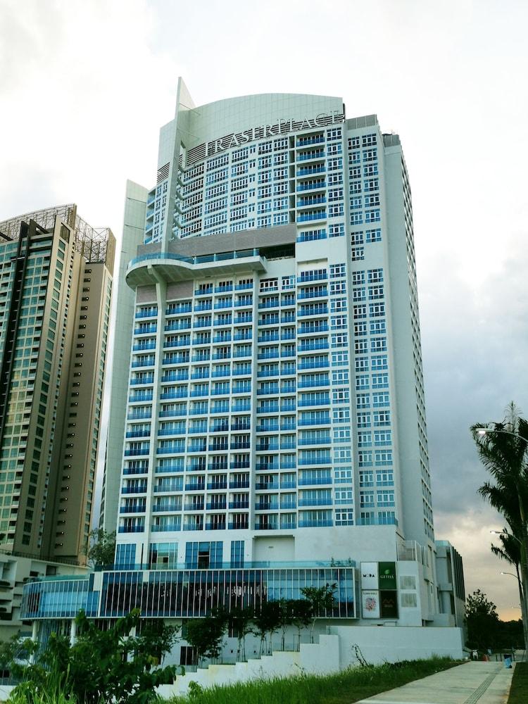 Fraser Place Puteri Harbour Nusajaya  Eksteriør billede The hotel in 2015