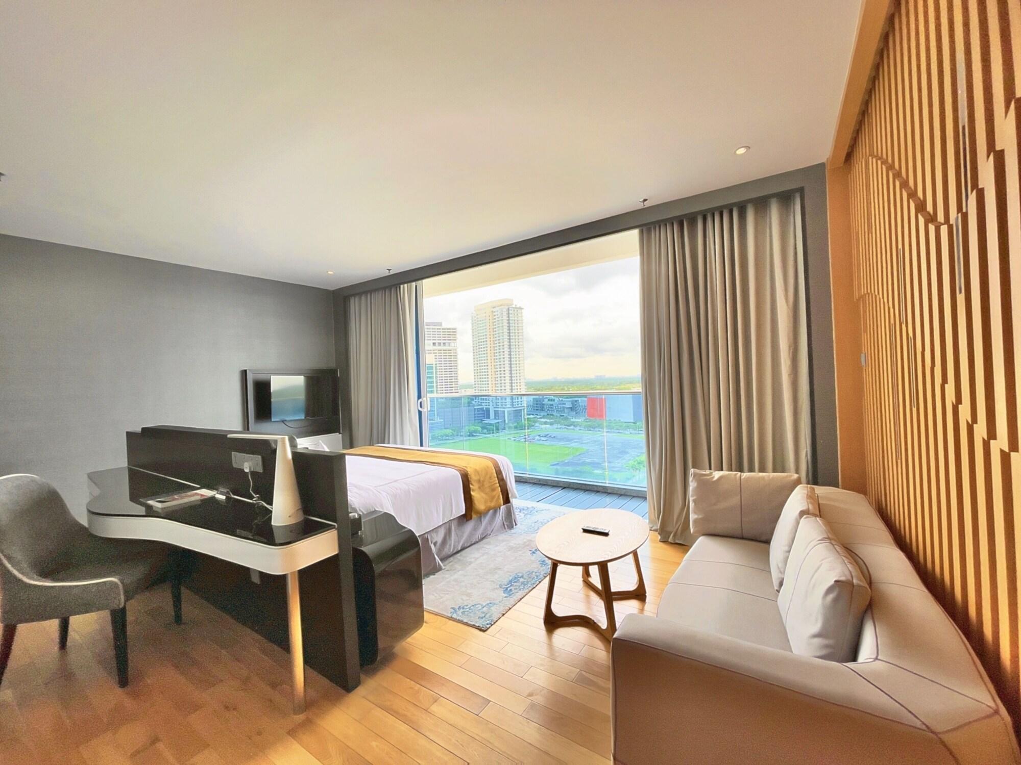 Fraser Place Puteri Harbour Nusajaya  Eksteriør billede A room at the hotel