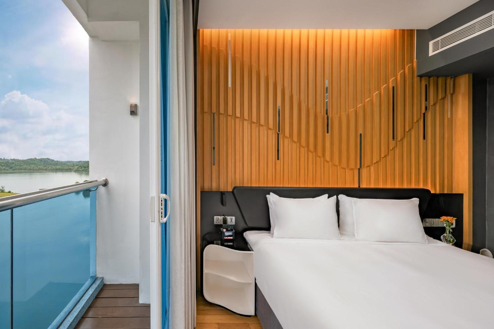 Fraser Place Puteri Harbour Nusajaya  Eksteriør billede Deluxe Room